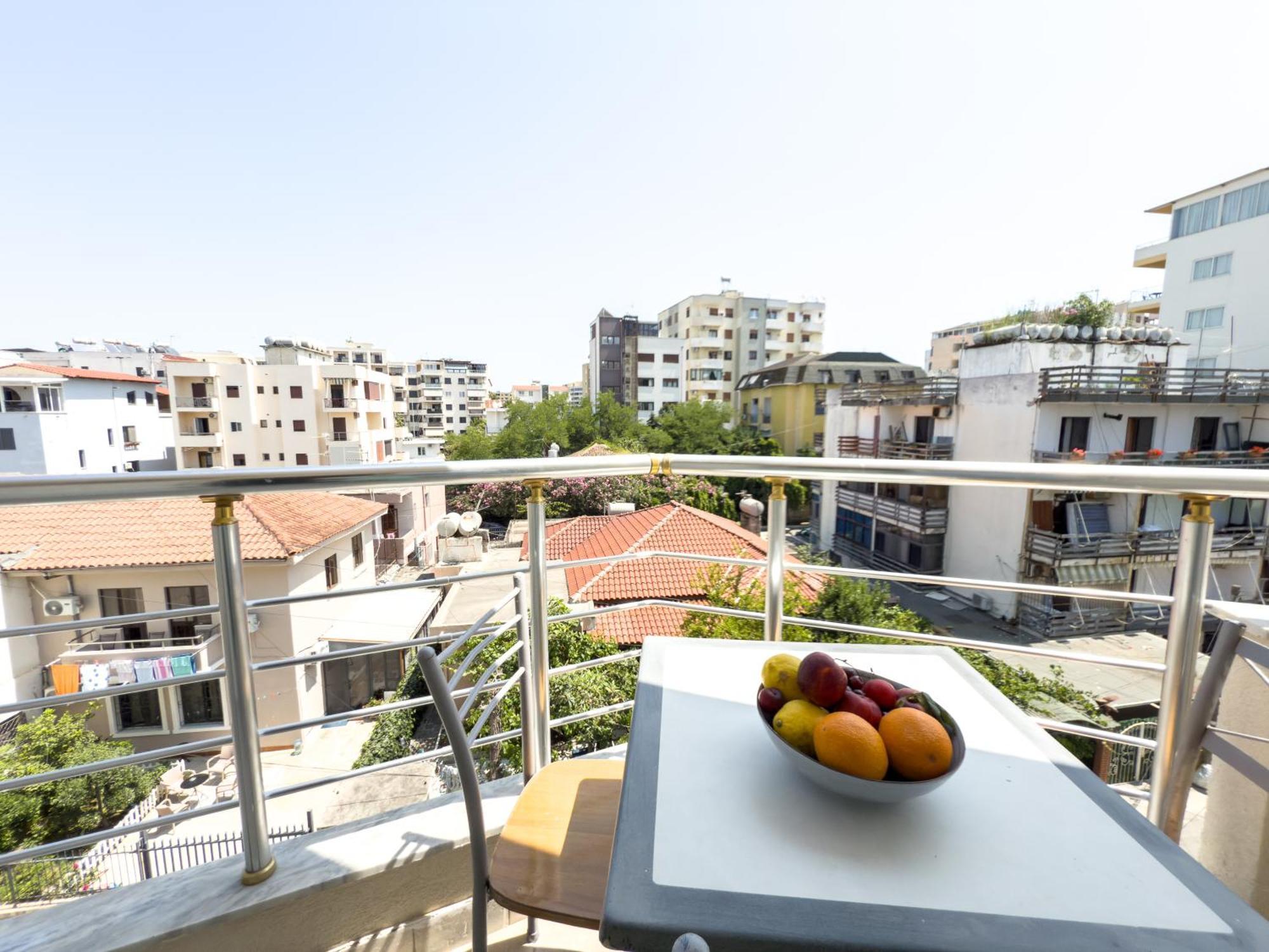 Lungomare Beachfront Дуррес
