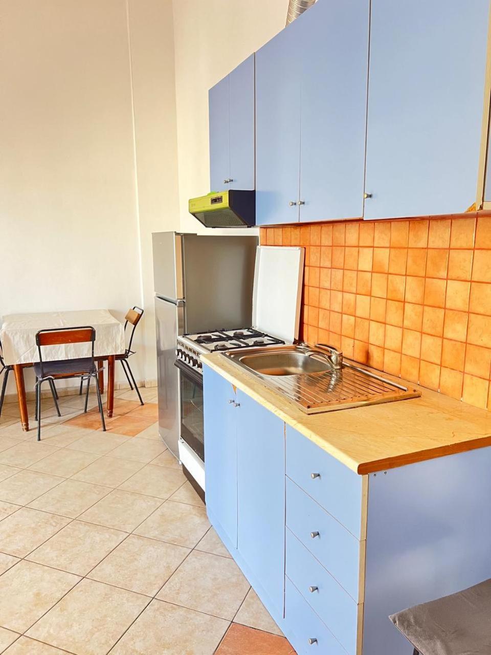Apartament Lungomare Beachfront