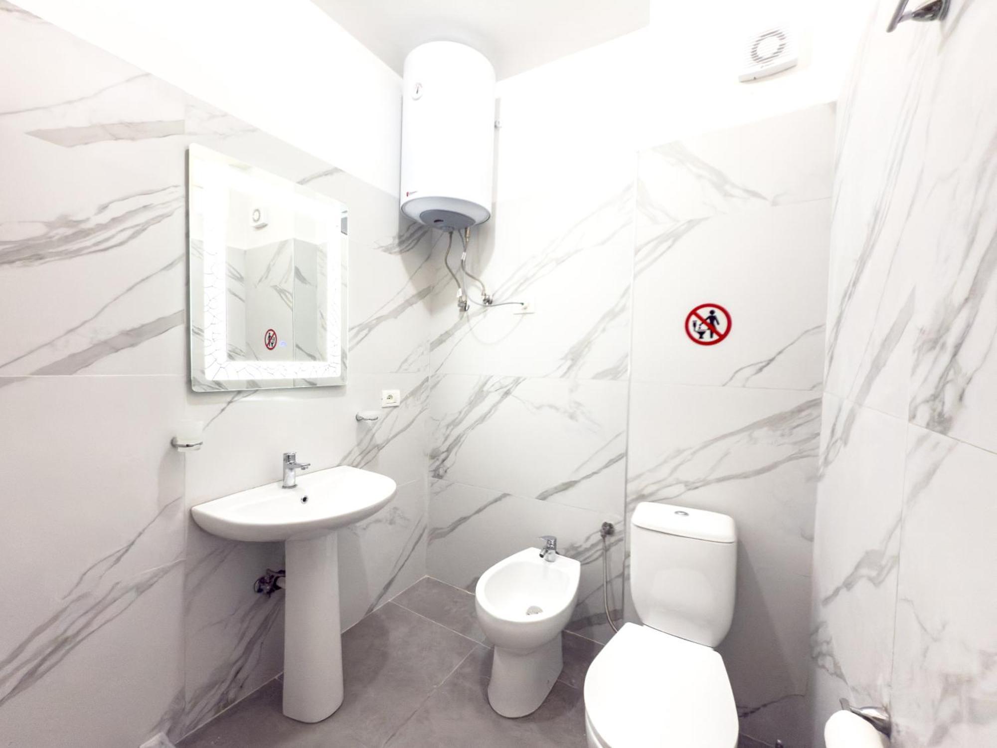 Lungomare Beachfront Apartamento