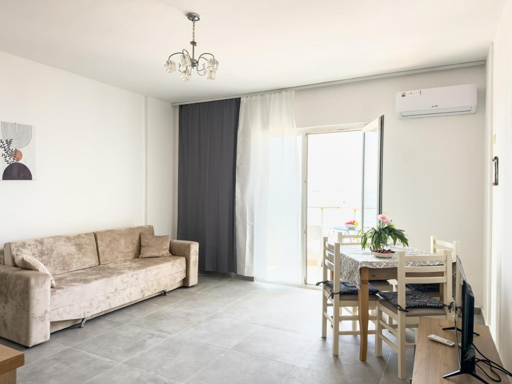 Apartament Lungomare Beachfront *